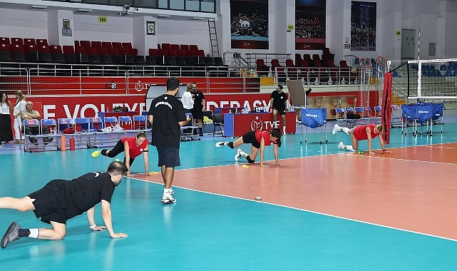 Bursa’yı TVF Vodafone Sultanlar Ligi’nde temsil eden Nilüfer Belediyespor Eker