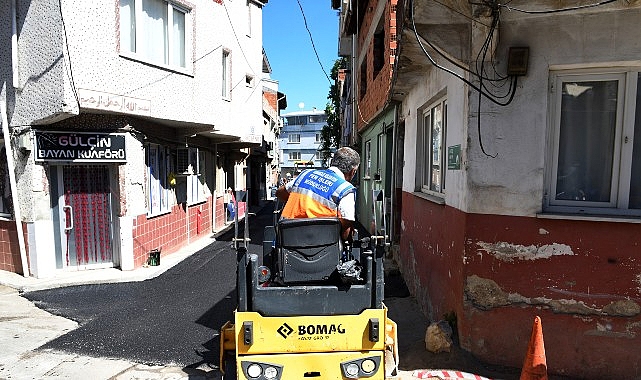 Osmangazi genelinde eskimiş ve bozuk yol bırakmamak için çalışmalarını sürdüren