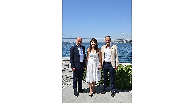  İşletmelerin dijitalleşmesine liderlik etme vizyonuyla faaliyet gösteren Vodafone Business; şirketlerin
