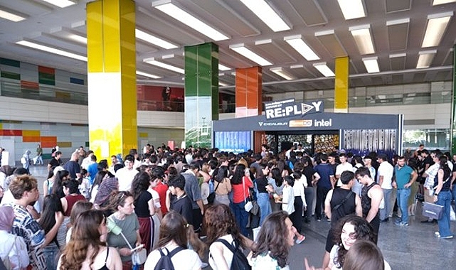 Yıl boyunca Türkiye’nin dört bir yanında düzenlenecek olan RE:PLAY serisinin