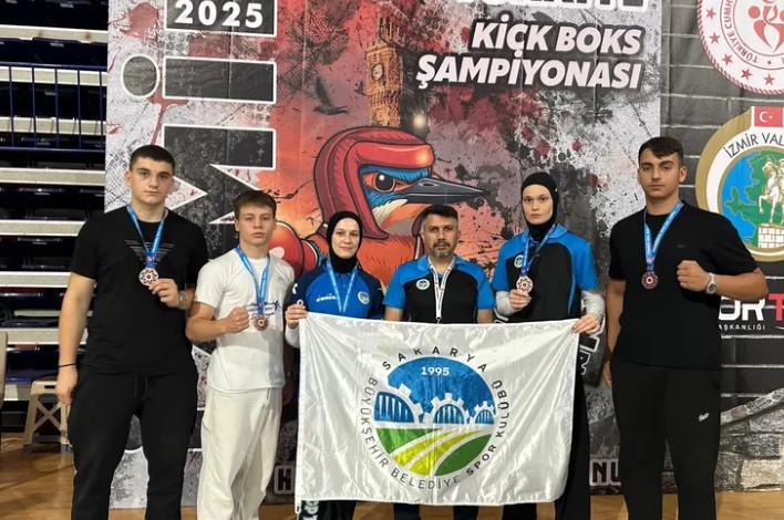 Sakarya Büyükşehir Belediyesi Spor Kulübü Kick Boks sporcuları, 5 ve