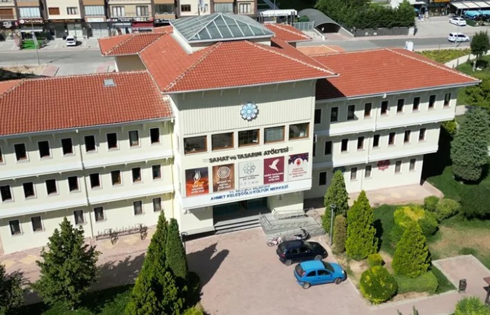 Konya Selçuklu Belediyesi’nin Sanat Eğitim Teknoloji Atölye Programları (SETAP) çatısı