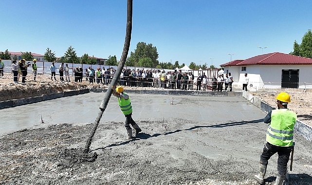 Sivas Belediyesi tarafından Sıcak Çermik Kaplıcası’nda yapımı planlanan Kadın ve