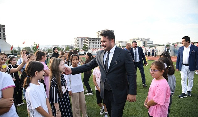 Kahramankazan Belediyesi tarafından düzenlenen Yaz Spor Okulları, Belediye Başkanı Selim
