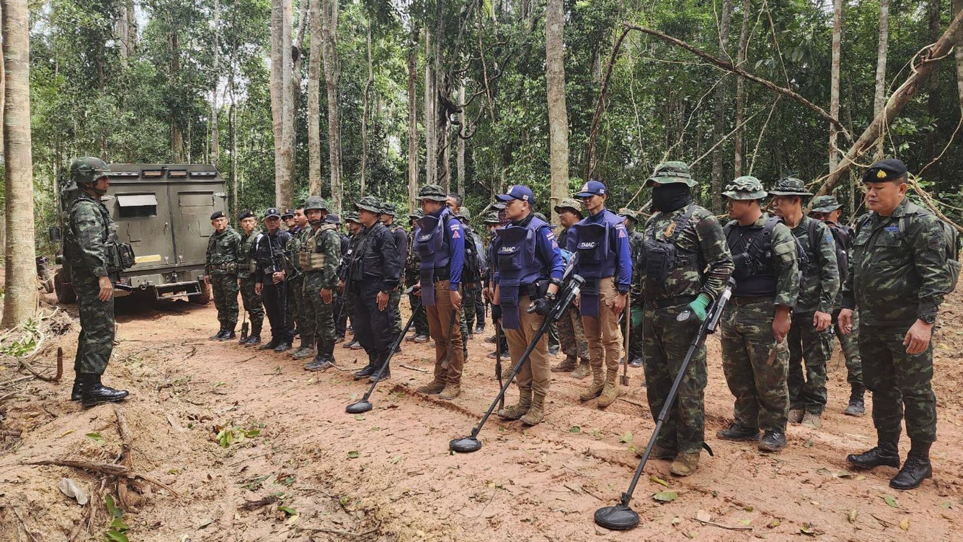 Tayland ve Kamboçya arasında sınır hattında çıkan yeni çatışmalarda en