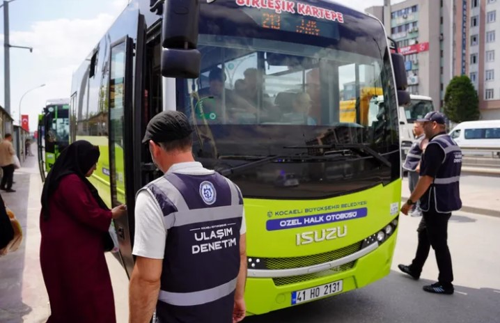 Kocaeli Büyükşehir, toplu taşıma araçlarından yararlanan vatandaşların konforu ve sağlığı
