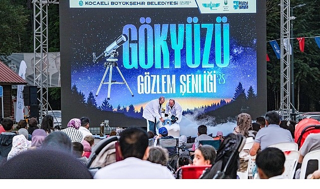Büyükşehir Belediyesi’ne bağlı Kocaeli Bilim Merkezi tarafından düzenlenen Gökyüzü Gözlem