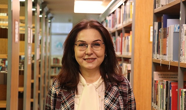 Üsküdar Üniversitesi Tarih Bölümü Başkanı Prof. Dr. Hadiye Yılmaz Odabaşı,