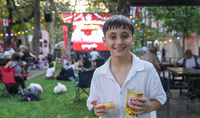 Keçiören Belediyesi’nin kültür-sanat etkinlikleri kapsamında hayata geçirdiği “Bir Yaz Akşamı