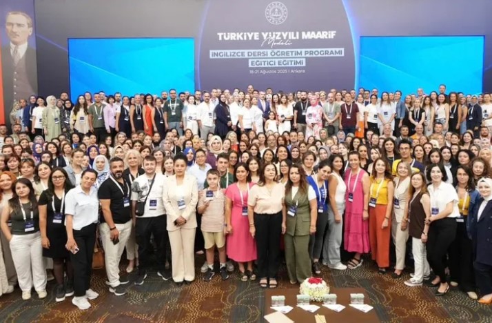 Milli Eğitim Bakanı Yusuf Tekin, Bakanlık tarihinde ilk kez öğretmen