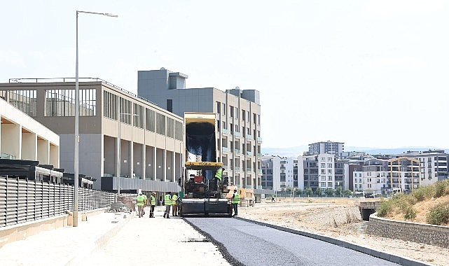 Nilüfer Belediyesi, güvenli, konforlu bir ulaşım için yol açma ve