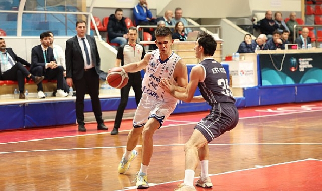 Kağıtspor, bir yıl aradan sonra Türkiye Basketbol 1. Ligi’ne geri