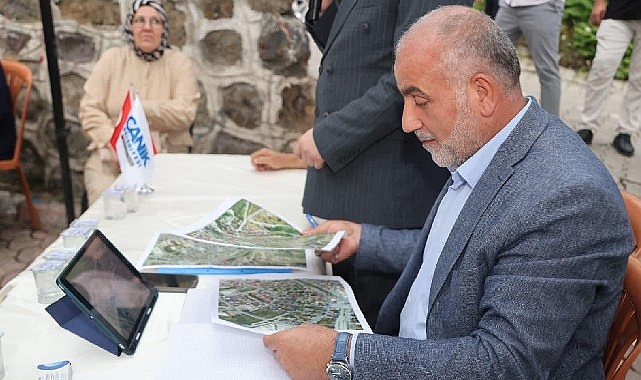 Canik Belediye Başkanı İbrahim Sandıkçı, Gaziosmanpaşa Mahallesi'nde tüm haneleri doğal