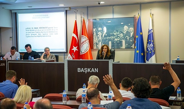 Karşıyaka Belediyesi, basketbolun simge ismi Ateş Özerk’in adını Mustafa Kemal