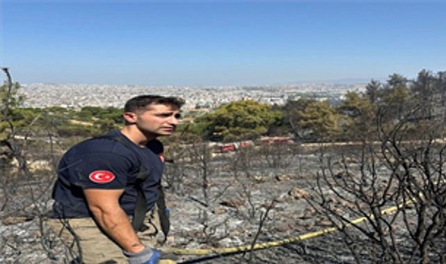 İzmir Büyükşehir Belediyesi İtfaiye Dairesi Başkanlığı ekipleri ile İzmir Orman