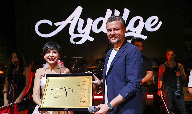 Bucalılar 30 Ağustos Zafer Bayramı’nı tek yürek olarak kutladı. Buca