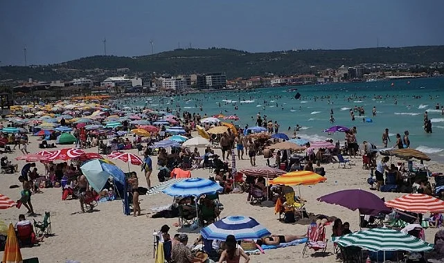 Başkan Denizli: “Ilıca, Kocakarı ve Tekke halk plajlarımız için Mavi