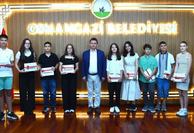 Osmangazi Belediye Başkanı Erkan Aydın, LGS (Liselere Geçiş Sistemi) ve