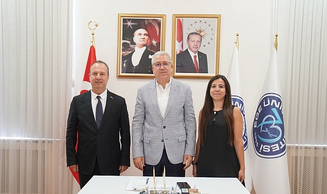 Ege Üniversitesi (EÜ) Eğitim Fakültesi Eğitim Bilimleri Bölümü öğretim üyesi