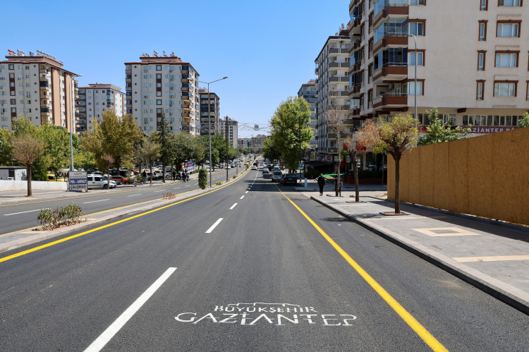 asfalt-calismalarinda-buyuksehir-seferberligi