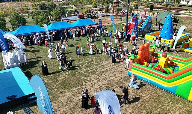 Kocaeli Büyükşehir Belediyesi’nin çocuklara ve ailelere yönelik düzenlediği “3. Çık