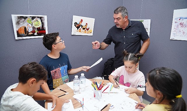 Ayvalık Belediyesi tarafından düzenlenen Karikatür Atölyesi’nde, Kırlangıç Yaşam Merkezi Oktay