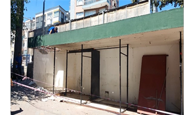 İzmir Büyükşehir Belediyesi Buca Şirinyer Parkı’nda işgalci durumdaki 10 işletmeden