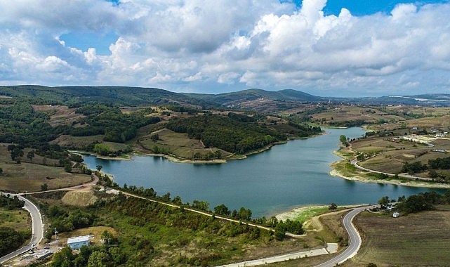 Kocaeli Büyükşehir Belediyesi’nin yaptığı yatırımlarla Kandıra’daki tarımsal verim arttı. Özellikle