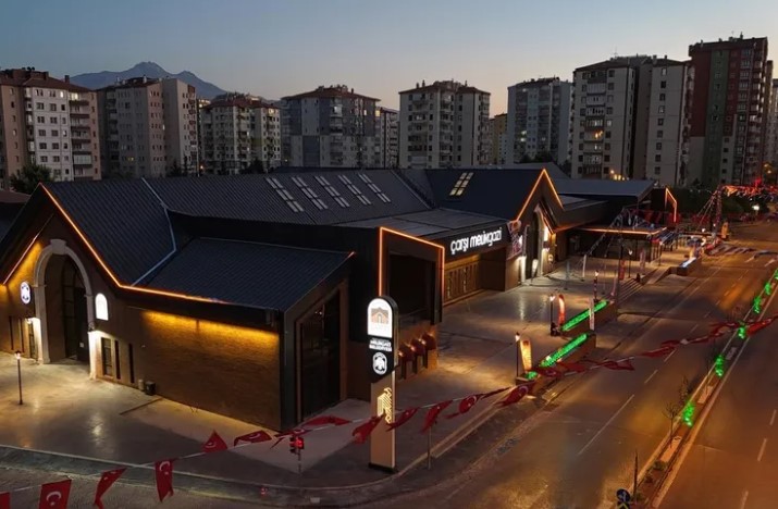 Kayseri Melikgazi Belediyesi’nin Avrupai tarzda hayata geçirdiği Çarşı Melikgazi projesi