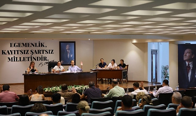 Efes Selçuk Belediyesi Ağustos Ayı Meclis Toplantısı’nın ilk oturumu tamamlandı.