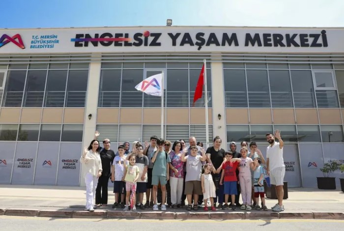 Mersin Büyükşehir Belediyesi, özel gereksinimli bireylerin sosyal yaşamda daha aktif