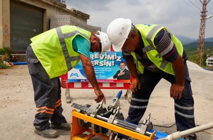 Mersin Büyükşehir Belediyesi MESKİ Genel Müdürlüğü, kentin altyapısını güçlendirme çalışmalarını