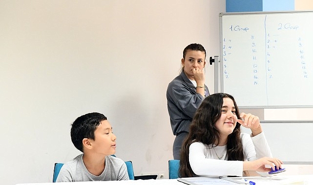 Osmangazi Belediyesi, çocuklara yaz tatilini hem keyifli hem de verimli