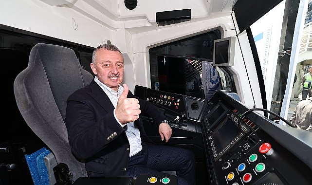 Kocaeli Kocaeli Büyükşehir Belediye Başkanı Doç.Dr.Tahir Büyükakın, Şehir Hastanesi tramvay