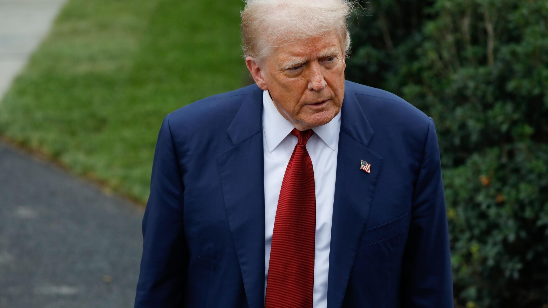 ABD Başkanı Donald Trump, Şikago'da hafta sonu 6 kişinin öldüğü,