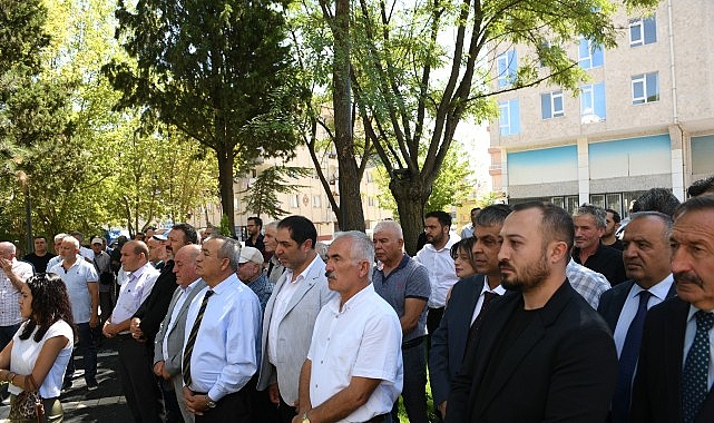 Kahramankazan Belediye Başkanı Selim Çırpanoğlu, Satıkadın Mahallesi’nde bulunan Sancak Çay