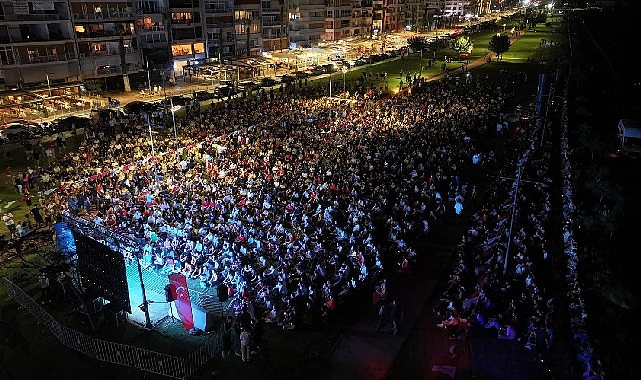 İzmir Büyükşehir Belediyesi tarafından Avrupa Basketbol Şampiyonası’nın finalinde gerçekleşen Türkiye-Almanya