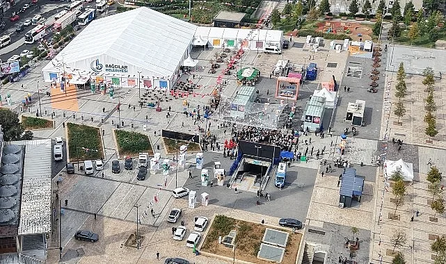 Bağcılar Belediyesi tarafından bu yıl dördüncüsü düzenlenen "Bağcılar Kitap Fuarı",