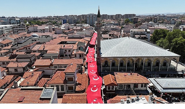 Konya Büyükşehir Belediyesi’nin bu yıl dördüncüsünü düzenlediği “Tarihi Bedesten Alışveriş