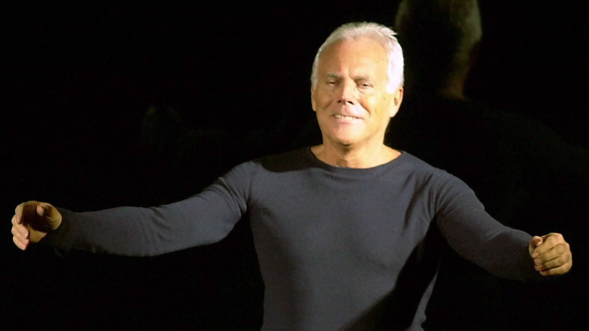 Dünya modasının efsanesi Giorgio Armani 91 yaşında hayatını kaybetti. Ünlü