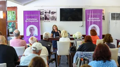 Bakırköy Belediyesi, Dünya Alzheimer Günü kapsamında “Alzheimer ile Yaşamak” konulu