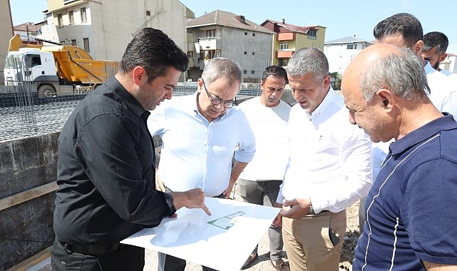 Kocaeli Büyükşehir Belediyesi Genel Sekreteri Dr. Hayri Baraçlı, kent genelinde