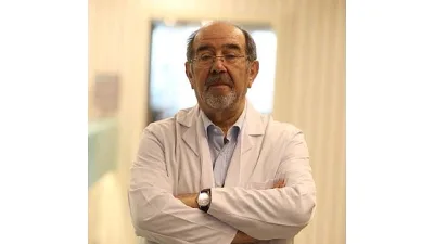 NPİSTANBUL Hastanesi Nöroloji Uzmanı Prof. Dr. Oğuz Tanrıdağ, basit unutkanlıkla