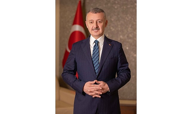 Kocaeli Büyükşehir Belediye Başkanı Doç.Dr.Tahir Büyükakın uyum eğitimleri bugün başlayan