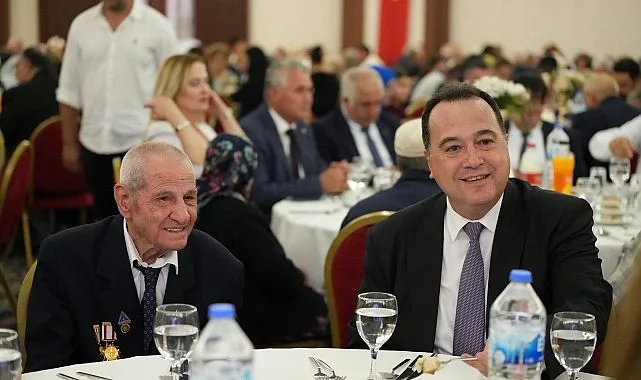 Manisa Büyükşehir Belediye Başkanı Besim Dutlulu, 19 Eylül Gaziler Günü’nde