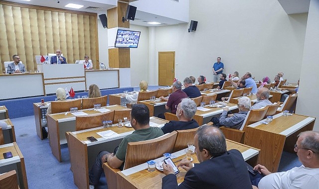 Canik Belediye Başkanı İbrahim Sandıkçı, ilçeye değer katan ve vatandaşların