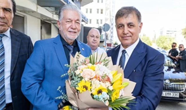 İzmir Büyükşehir Belediye Başkanı Dr. Cemil Tugay, İzmir Esnaf ve