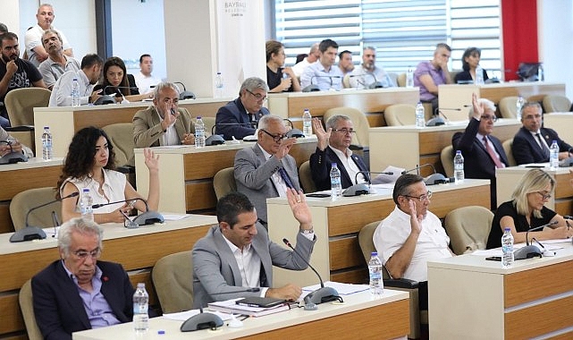 Bayraklı Belediyesi, meclisinde alınan kararla şehit yakınları, gaziler ve engelli