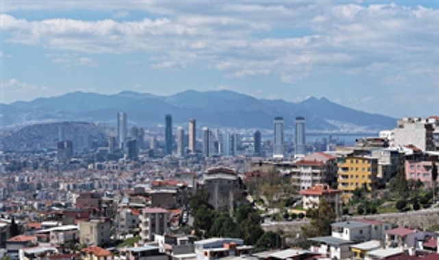 İzmir Büyükşehir Belediyesi, kentin deprem riskini ortaya koymak üzere Bornova’da