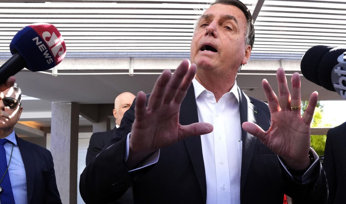 Brezilya eski Devlet Başkanı Jair Bolsonaro'nun 2022'de Brezilya'da darbe girişiminde